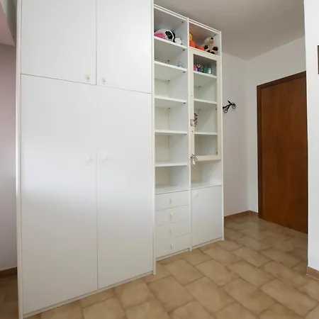 251 - Casa Lorena, 5 Minuti Di Auto Dal Centro E Dal Mare E Spiaggie Di Sestri - Parcheggio Gratis Incluso Apartamento Sestri Levante