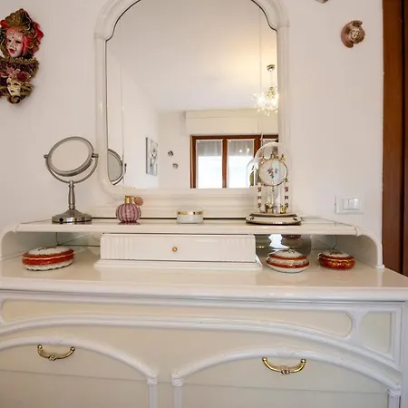Apartamento 251 - Casa Lorena, 5 Minuti Di Auto Dal Centro E Dal Mare E Spiaggie Di Sestri - Parcheggio Gratis Incluso Sestri Levante