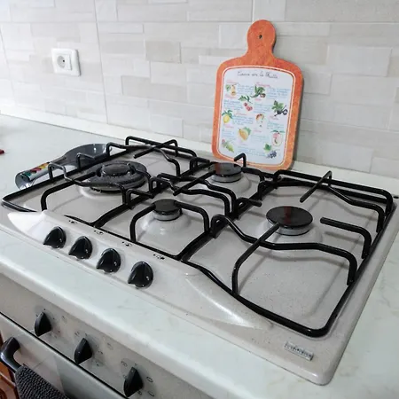 Apartamento 251 - Casa Lorena, 5 Minuti Di Auto Dal Centro E Dal Mare E Spiaggie Di Sestri - Parcheggio Gratis Incluso Sestri Levante