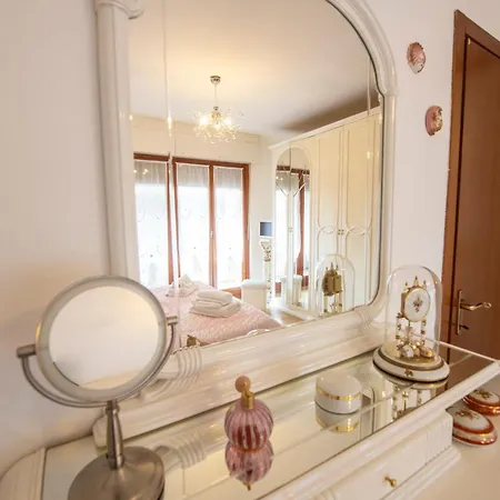 251 - Casa Lorena, 5 Minuti Di Auto Dal Centro E Dal Mare E Spiaggie Di Sestri - Parcheggio Gratis Incluso * Sestri Levante