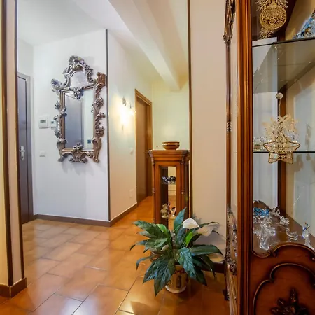 251 - Casa Lorena, 5 Minuti Di Auto Dal Centro E Dal Mare E Spiaggie Di Sestri - Parcheggio Gratis Incluso Sestri Levante